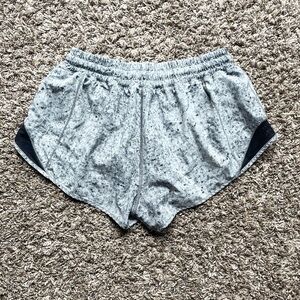 Lululemon Hotty Hot Low-Rise Lined 2.5” Shorts